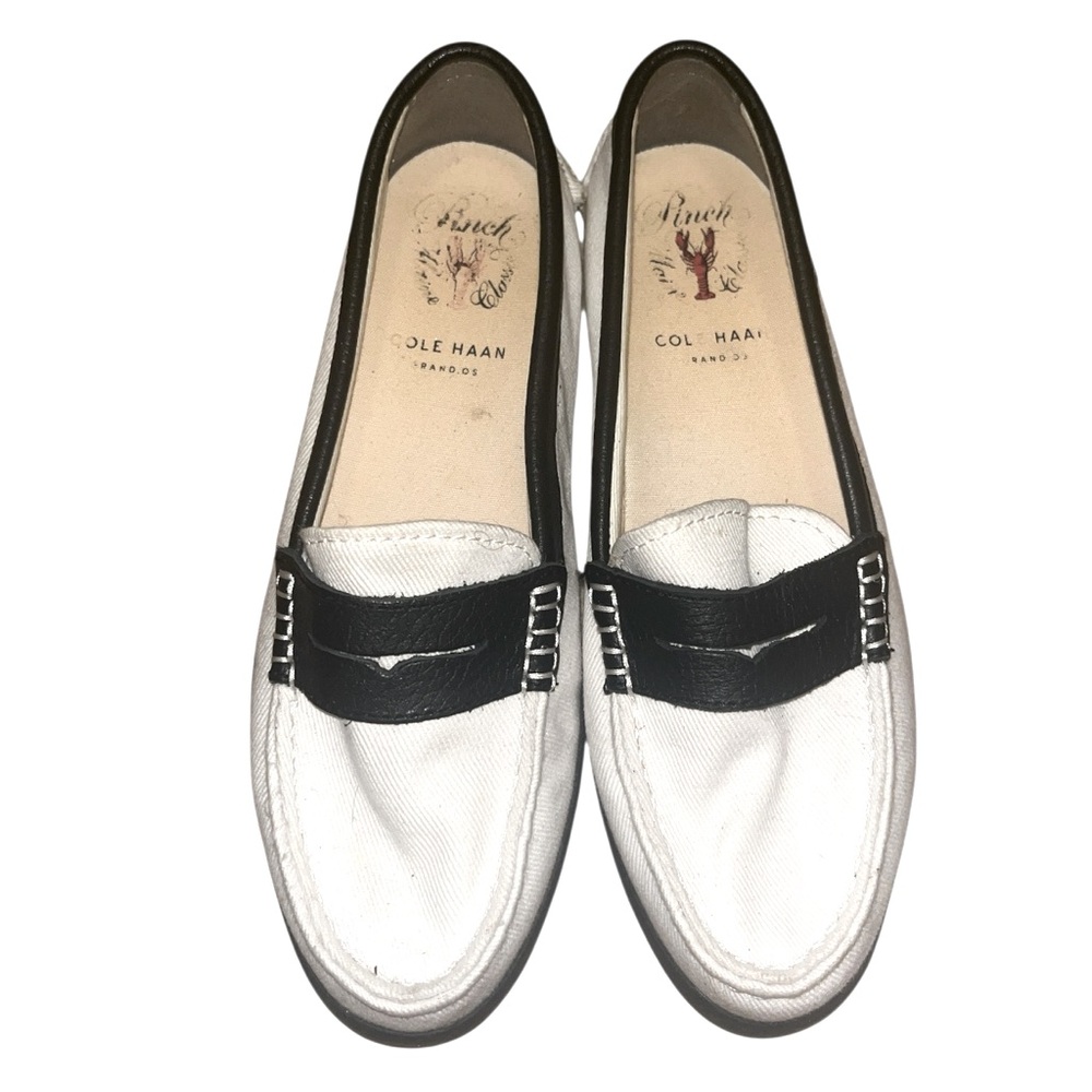Cole Haan Pinch Maine Classic Grand OS Beige/Navy Leather Trimmed Penny Loafers